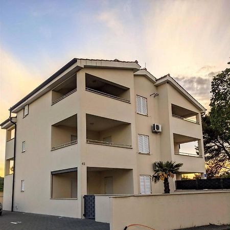 Apartment Iva Šilo Zewnętrze zdjęcie